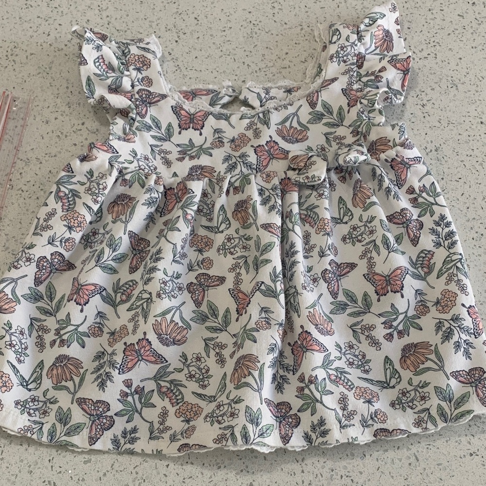 Rachel Zoe White Floral & Butterfly Baby Top
